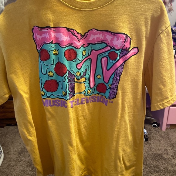 5 BELOW MTV TSHIRT ‼️‼️ WOMENS SIZE - Picture 1 of 1
